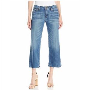 ✖️SOLD✖️Joe’s Mid-Rise Flare Jeans